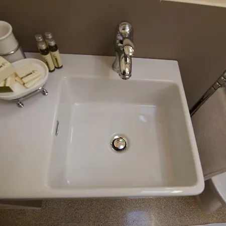 Core Mio * אסיסי